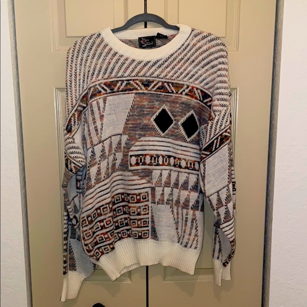 Vintage sweater with leather patches